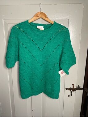 Short Knit Chevron Sweater - Green